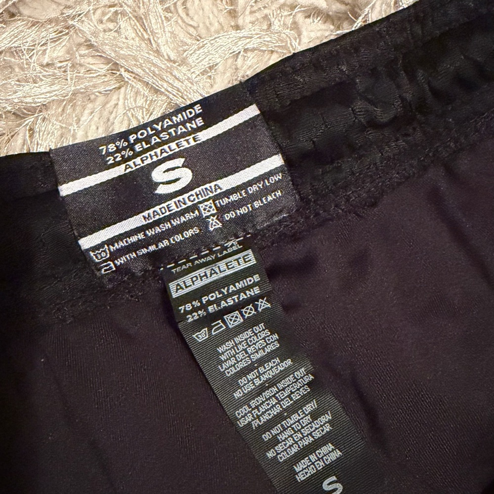 BOGO 🛍️ Alphalete Black Athletic Shorts for Men - Picture 3 of 5